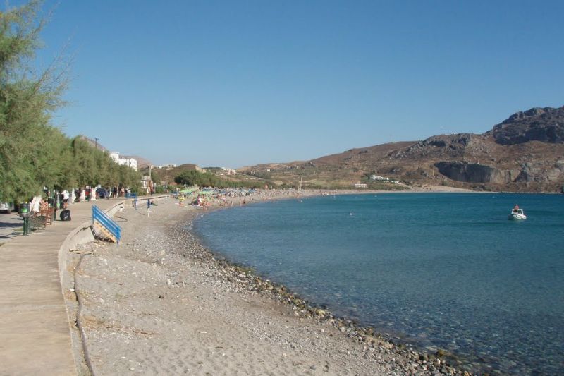 PLAKIAS BEACH